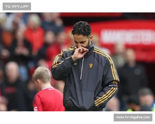 曼联主帅阿莫林计划夏季重建中场，瞄准布莱顿巴莱巴等目标