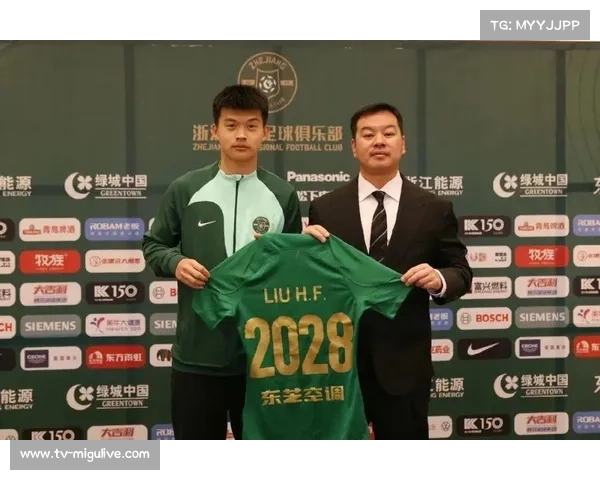 中超俱乐部注重性价比引援，青训产出成核心竞争力